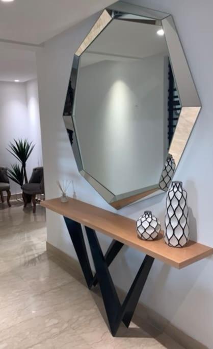 Incantevole Luxury Apprt Nel Cuore Di Casablanca Exterior photo